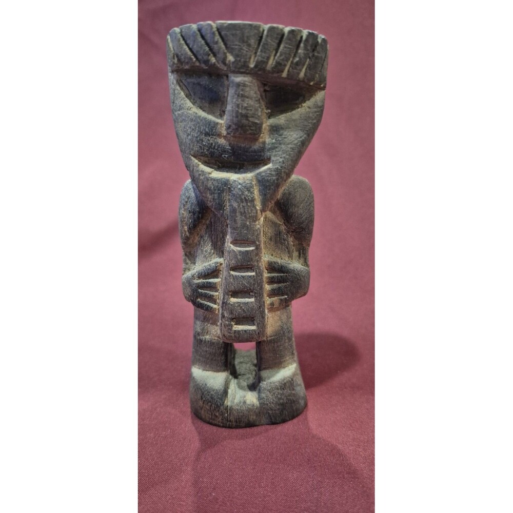 Vintage Primitive Hand-Carved Wood Figurine Flute Player Folk Art 5" Columbian